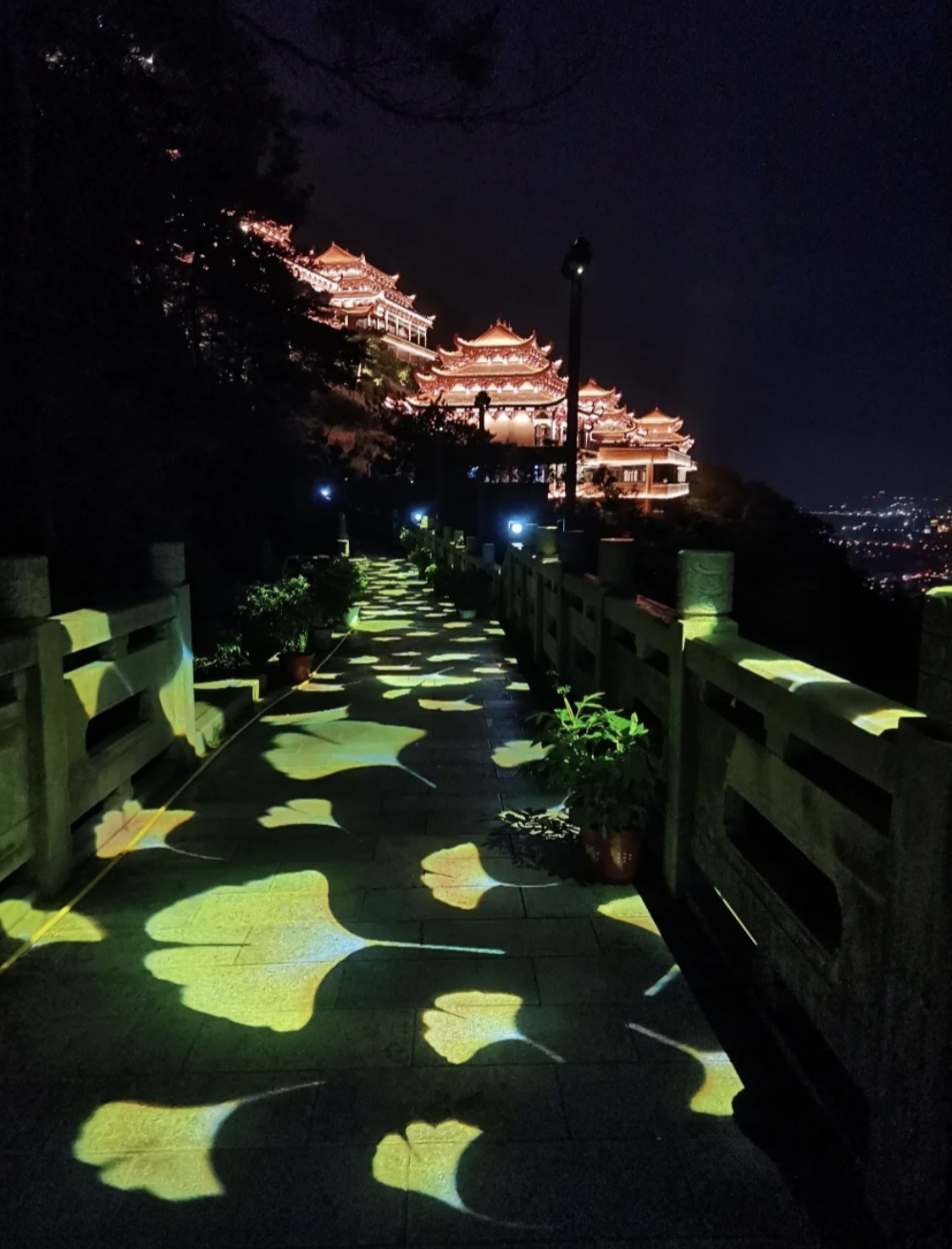 石竹山夜景图片